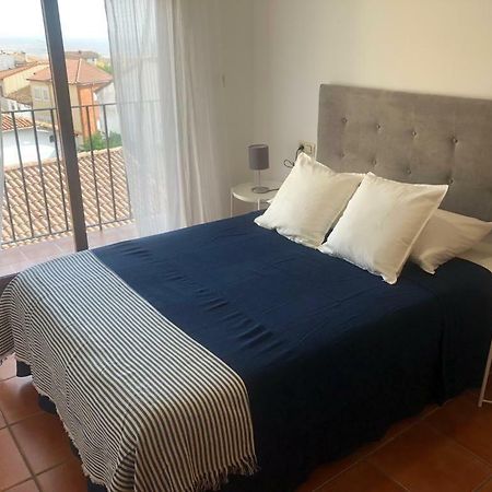 Apartamentos Fuente Arriba Poyales Del Hoyo Ngoại thất bức ảnh