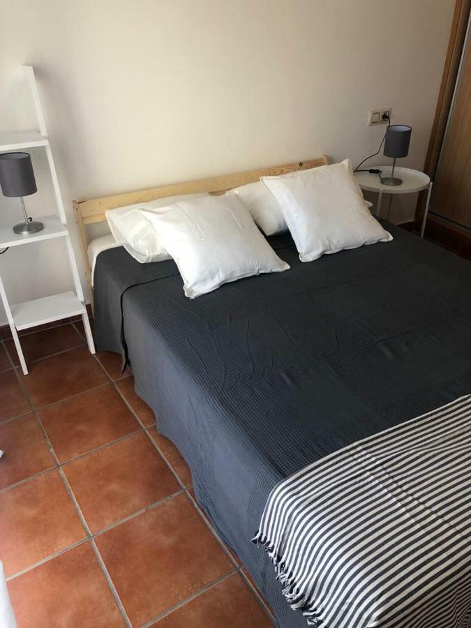 Apartamentos Fuente Arriba Poyales Del Hoyo Ngoại thất bức ảnh