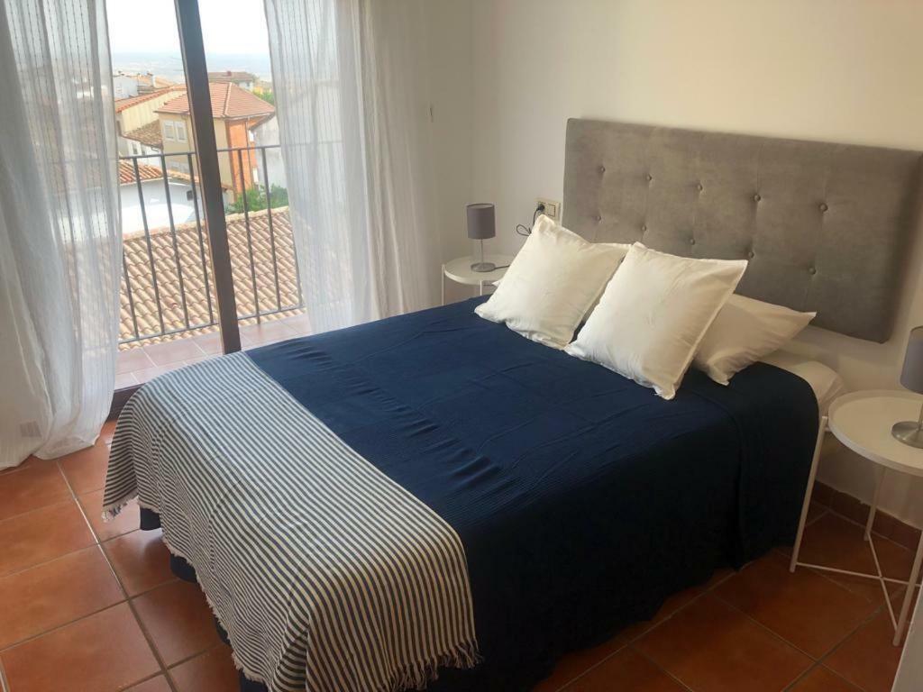 Apartamentos Fuente Arriba Poyales Del Hoyo Ngoại thất bức ảnh